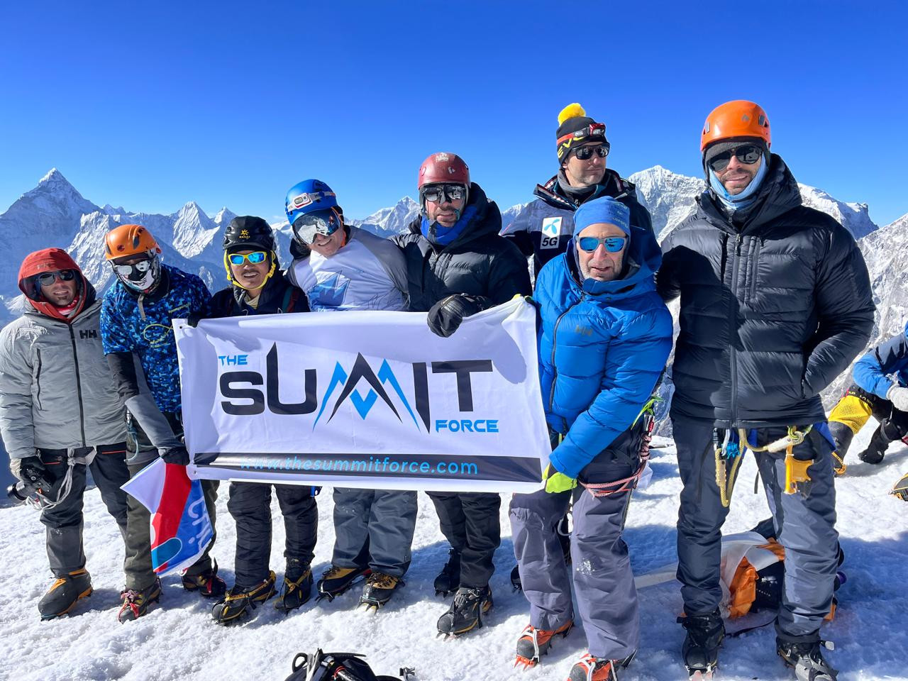 Achieving 100% Success on Lobuche Peak and Everest Expedition